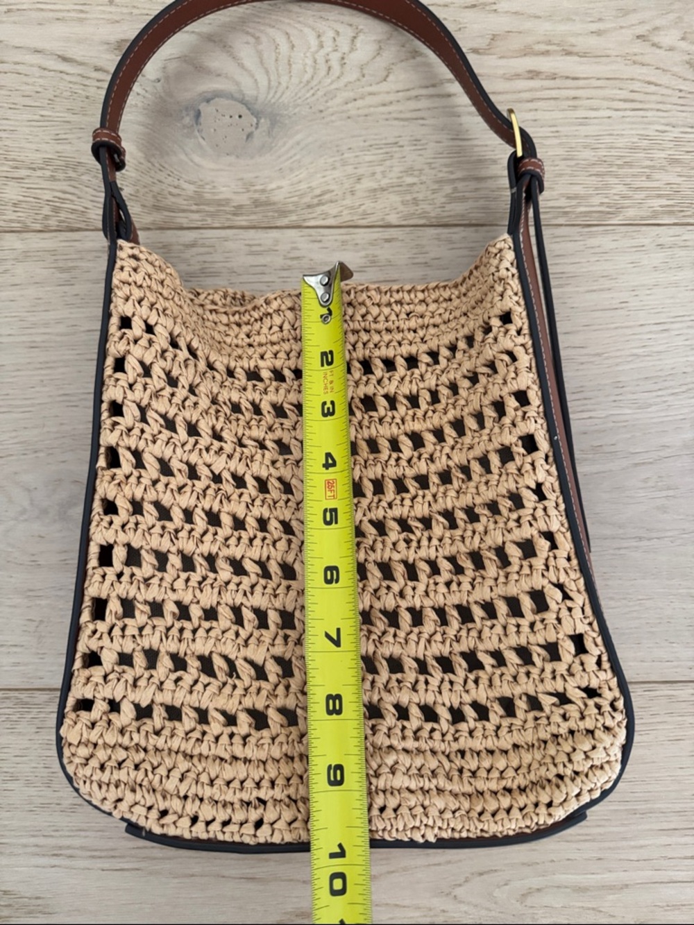 Mango Beige Woven Shoulder Bag w/Brown Leather Handle.Zipper & magnetic closure. - Picture 8 of 13